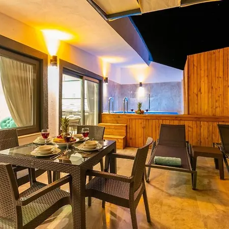 Near Kaputas, Luxury Apartment With Pool Apartamento *
