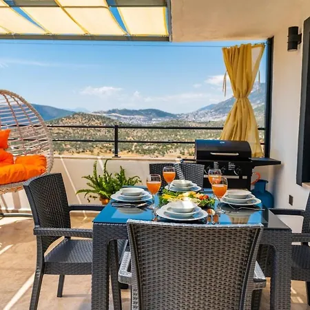 Apartamento Near Kaputas, Luxury Apartment With Pool *