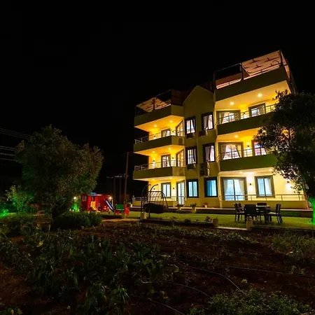 Near Kaputas, Luxury Apartment With Pool شقة